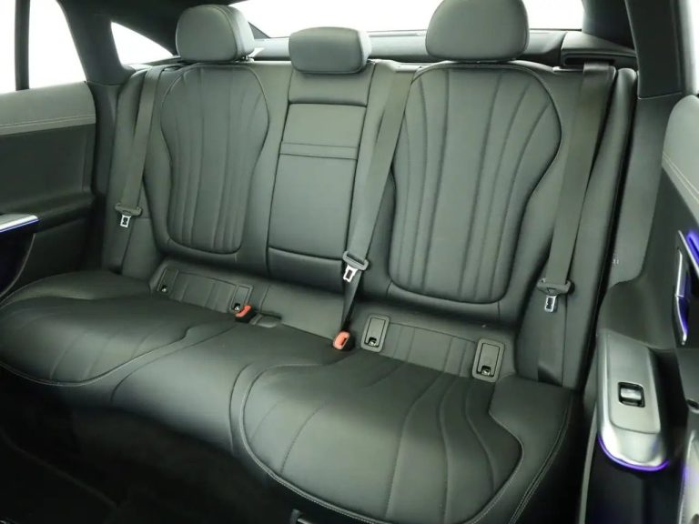 Mercedes-Benz EQE 300 - photo 18