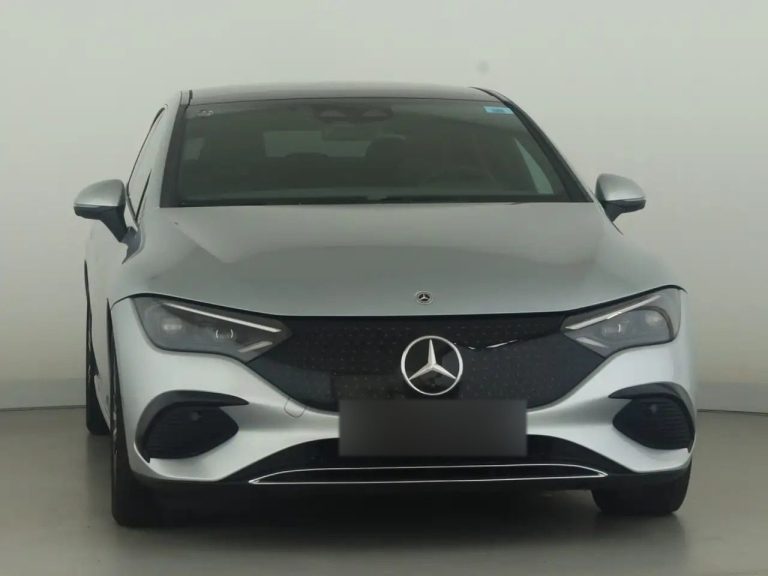 Mercedes-Benz EQE 300 - photo 3