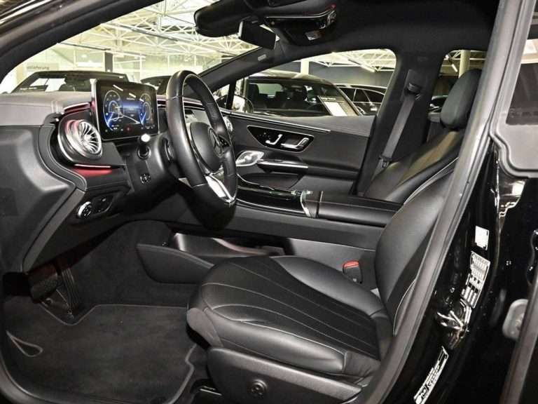 Mercedes-Benz EQE 350 AMG Line - photo 6