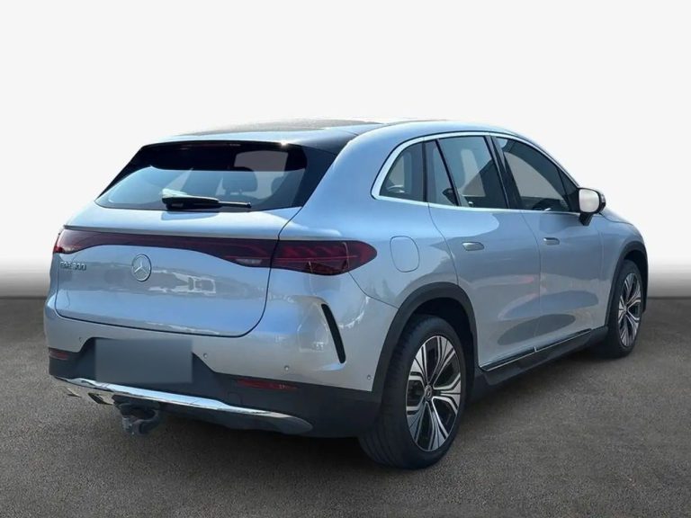 Mercedes-Benz EQE SUV - photo 2