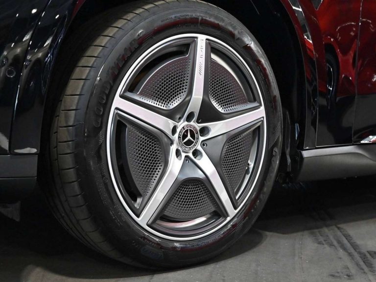 Mercedes-Benz EQE SUV EQE 300 - photo 9