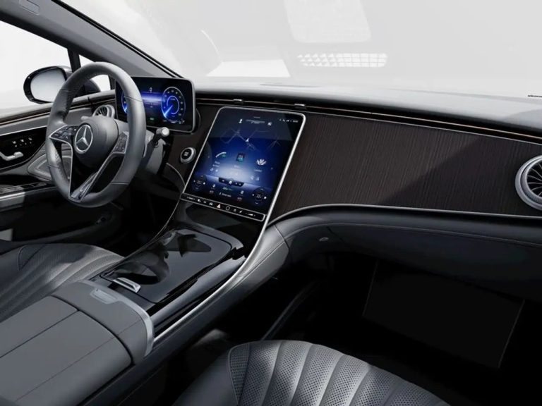 Mercedes-Benz EQS 450+ - photo 10