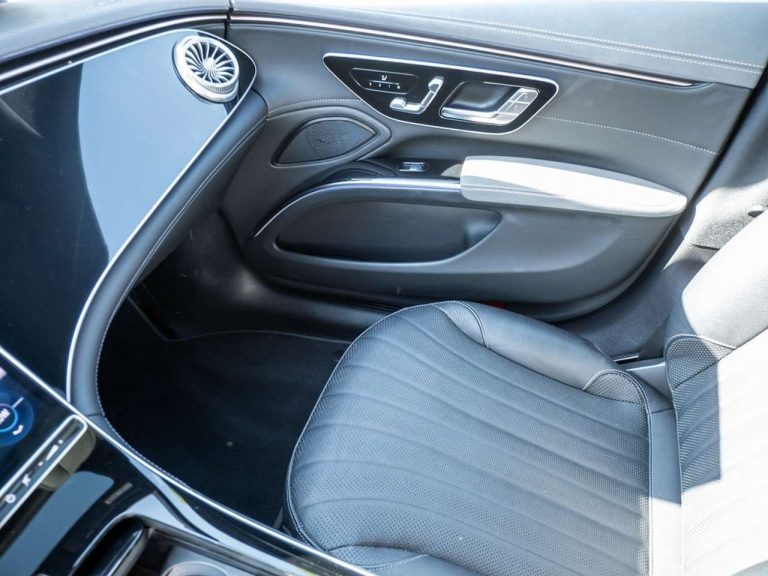 Mercedes-Benz EQS 450+ Electric Art - photo 12