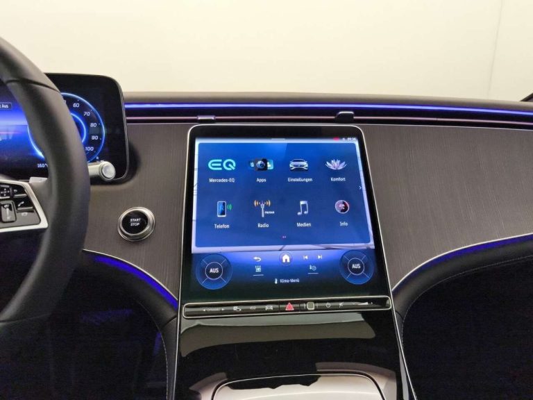 Mercedes-Benz EQS 450+ - photo 13
