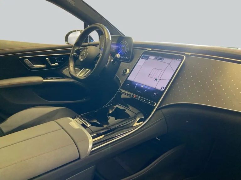 Mercedes-Benz EQS - photo 16