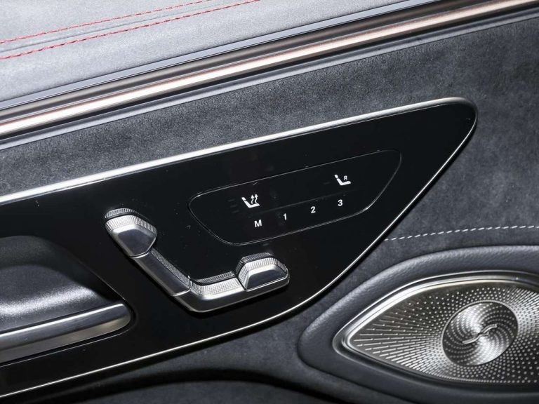 Mercedes-Benz EQS 450+ AMG Line - photo 10