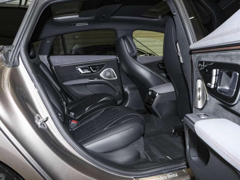 Mercedes-Benz EQS 450+ AMG Line - photo 6