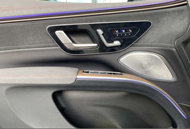 Mercedes-Benz EQS SUV EQS 450 4MATIC AMG Line - photo 11