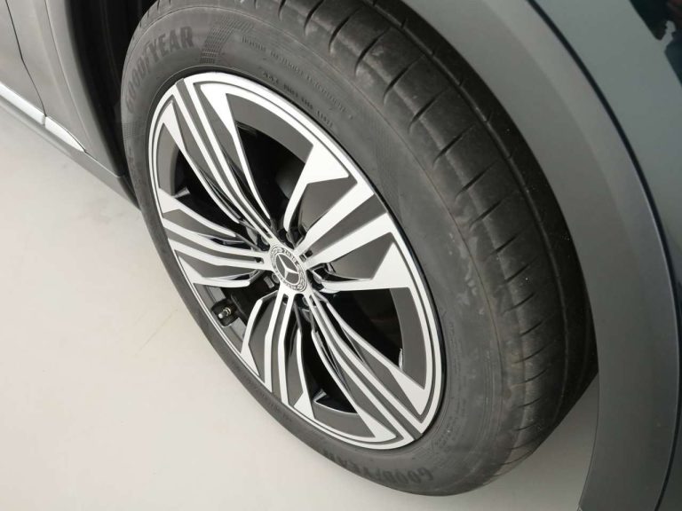 Mercedes-Benz EQS SUV EQS 450 4MATIC - photo 11
