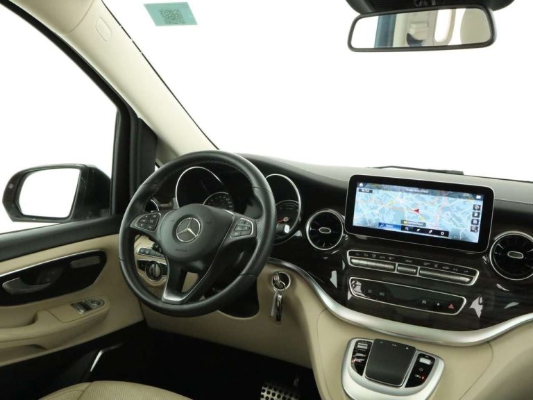 Mercedes-Benz EQV 300 Avantgarde long - photo 7
