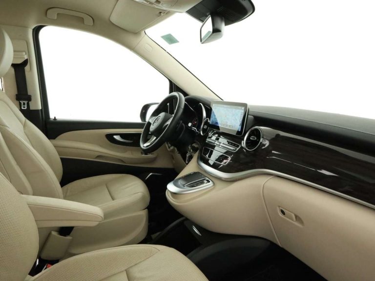 Mercedes-Benz EQV 300 Avantgarde long - photo 9