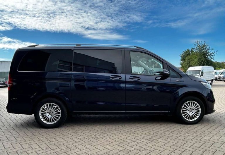 Mercedes-Benz EQV 300 long - photo 3