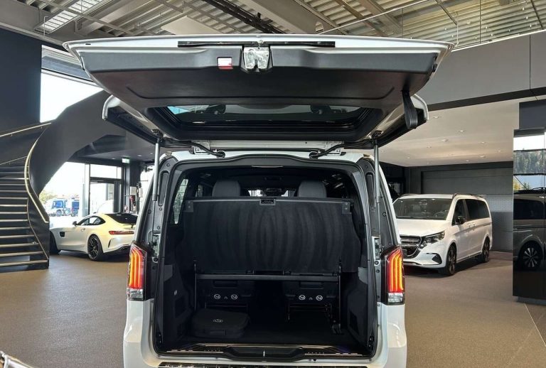 Mercedes-Benz EQV 250 long - photo 11