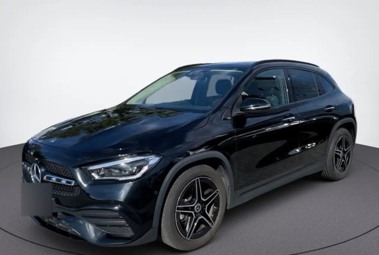 Mercedes-Benz GLA 200 AMG Line - photo 3