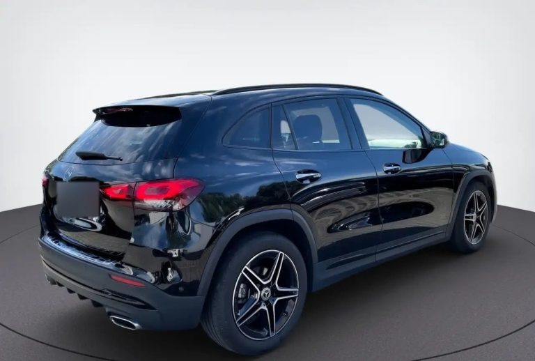 Mercedes-Benz GLA 200 AMG Line - photo 5