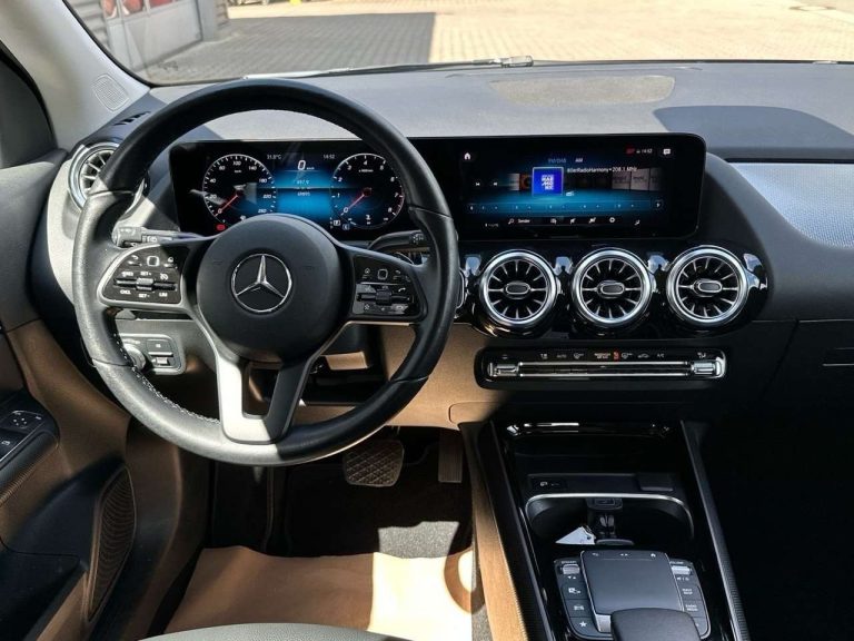 Mercedes-Benz GLA 200 Style - photo 7