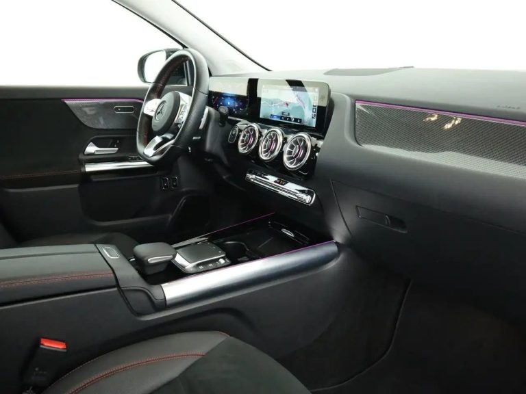 Mercedes-Benz GLA 250 e AMG Line - photo 17