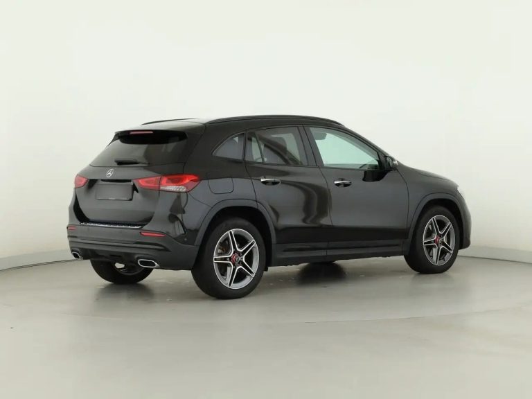 Mercedes-Benz GLA 250 e AMG Line - photo 6