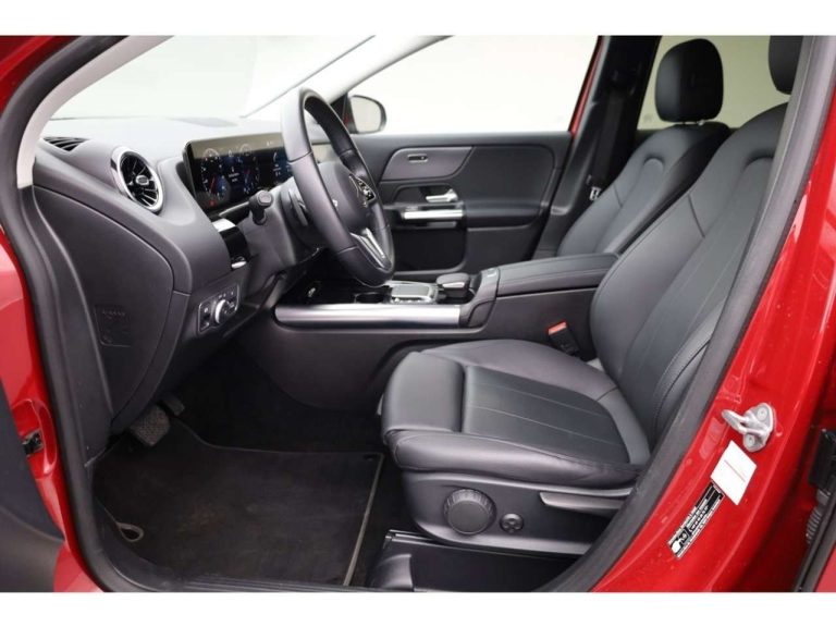 Mercedes-Benz GLA 200 Progressive - photo 9
