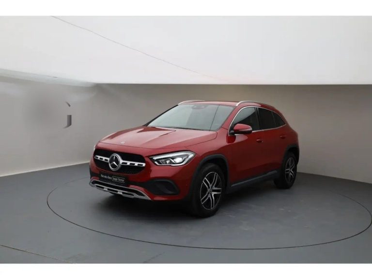 Mercedes-Benz GLA 200 Progressive