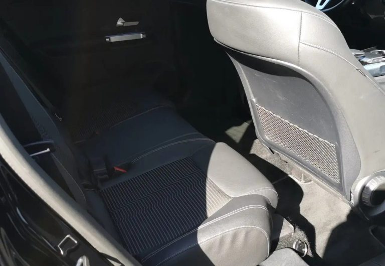 Mercedes-Benz GLB 220 d - photo 15