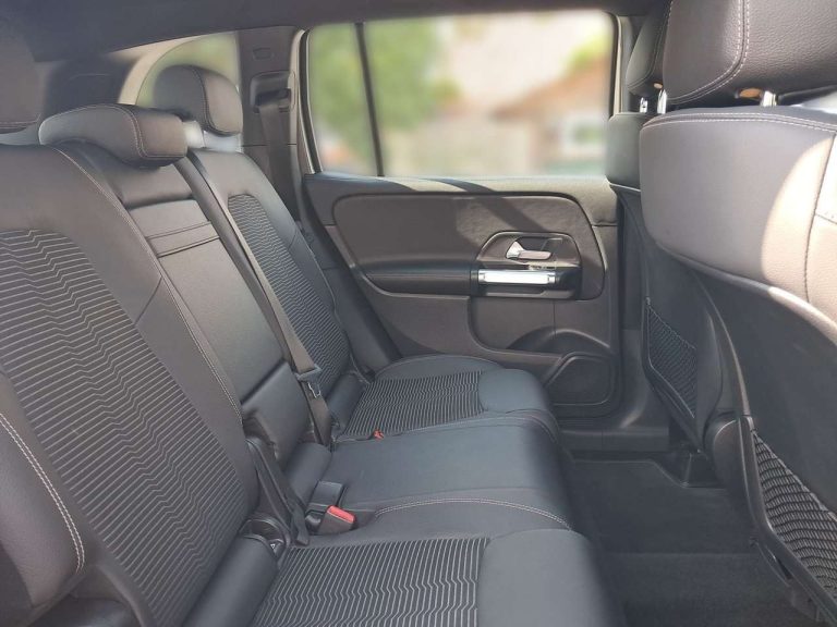 Mercedes-Benz GLB 200 Progressive - photo 9
