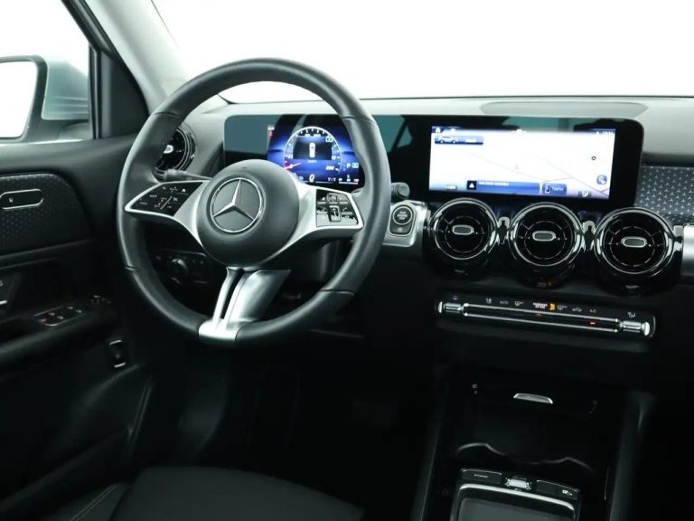 Mercedes-Benz GLB 180 d - photo 10