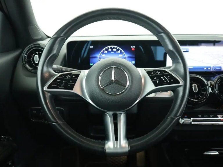Mercedes-Benz GLB 180 d - photo 11
