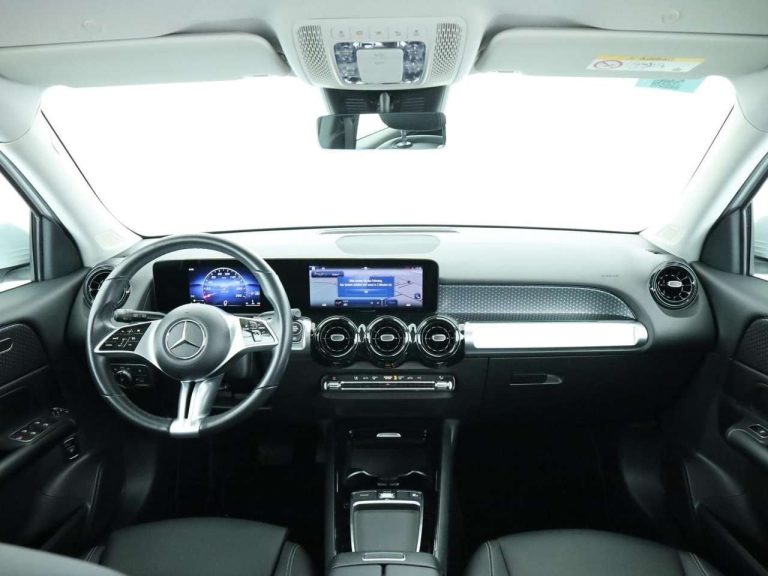 Mercedes-Benz GLB 180 d - photo 14