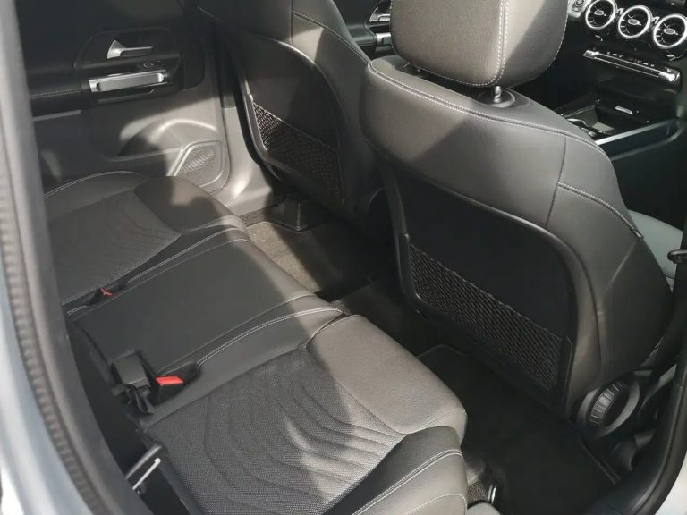 Mercedes-Benz GLB 200 d - photo 17