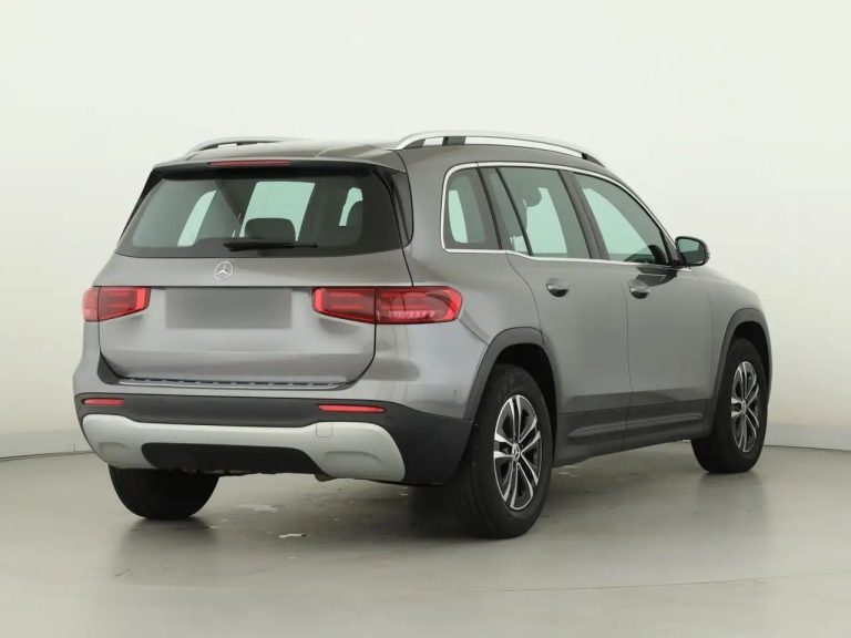 Mercedes-Benz GLB 180 d - photo 2
