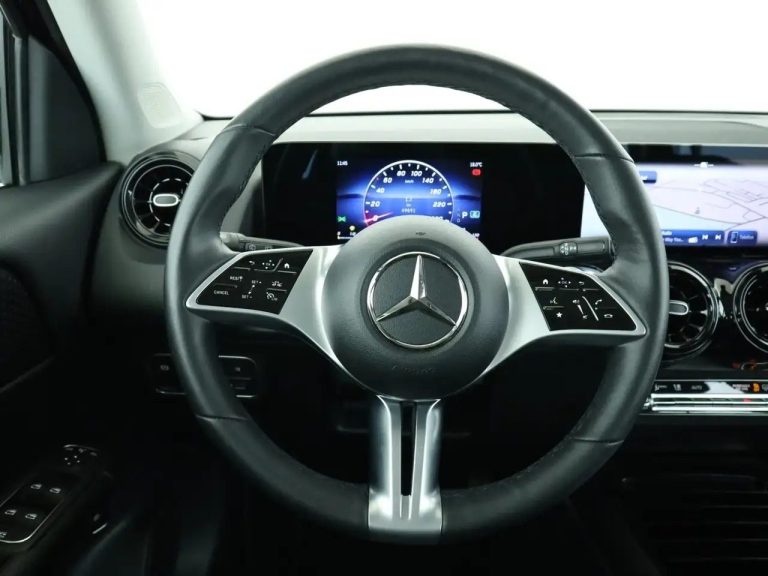 Mercedes-Benz GLB 200 d - photo 11