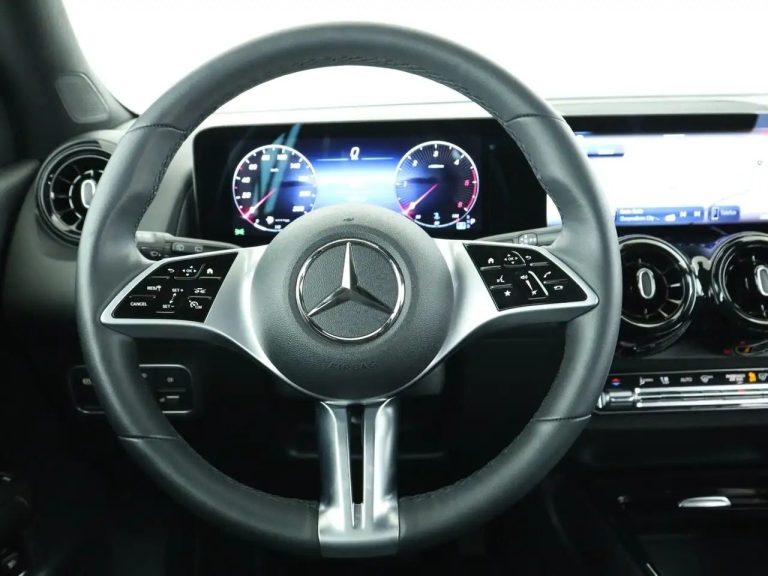 Mercedes-Benz GLB 200 d - photo 11