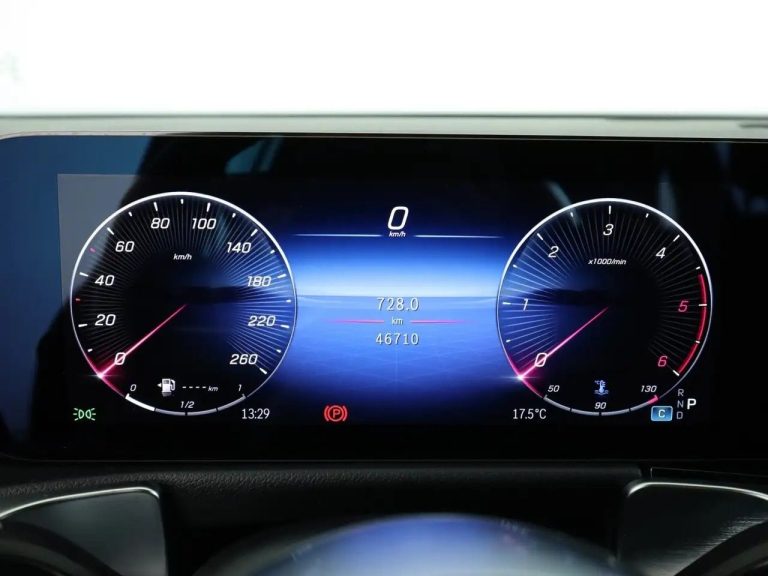 Mercedes-Benz GLB 200 d - photo 12