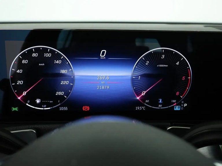 Mercedes-Benz GLB 200 d - photo 12