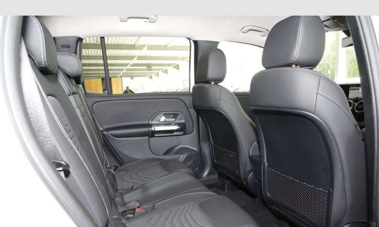 Mercedes-Benz GLB 180 Progressive - photo 12