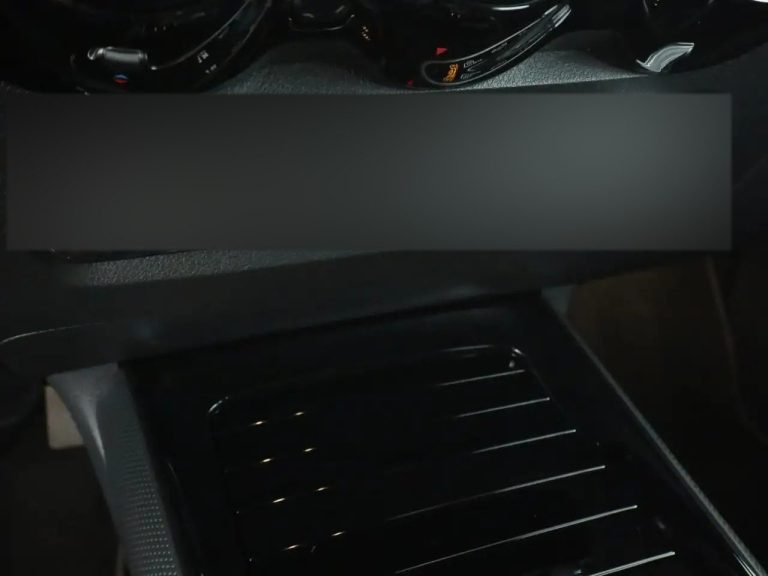 Mercedes-Benz GLB 200 d - photo 14