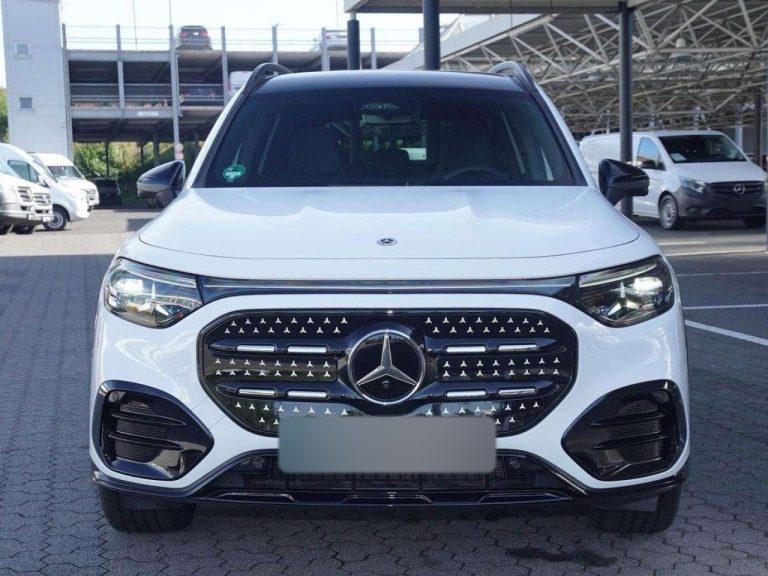 Mercedes-Benz GLB 250+ AMG Line - photo 4