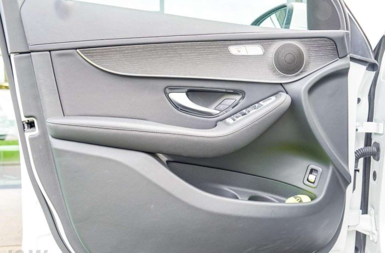 Mercedes-Benz GLC 300 de 4MATIC Avantgarde - photo 10