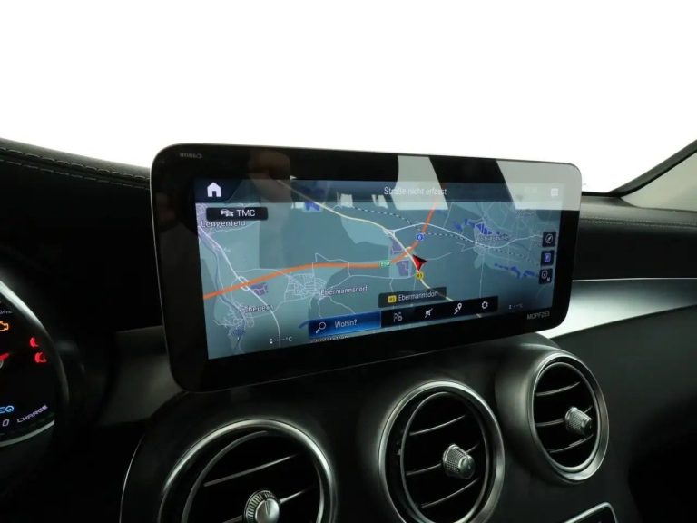 Mercedes-Benz GLC 300 de 4MATIC - photo 13