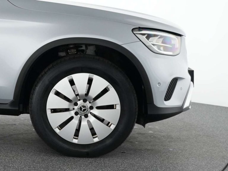 Mercedes-Benz GLC 200 4MATIC - photo 13