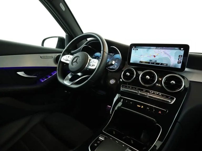 Mercedes-Benz GLC 300 e 4MATIC - photo 10