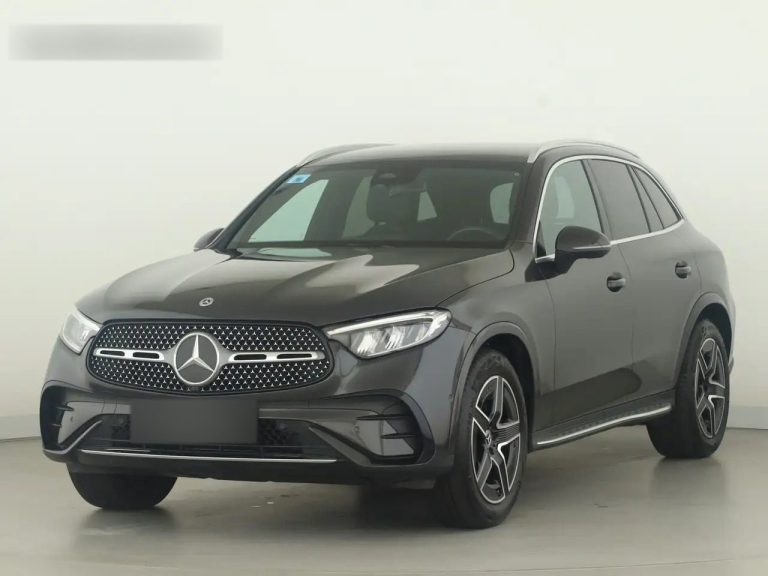 Mercedes-Benz GLC 200 4MATIC AMG Line