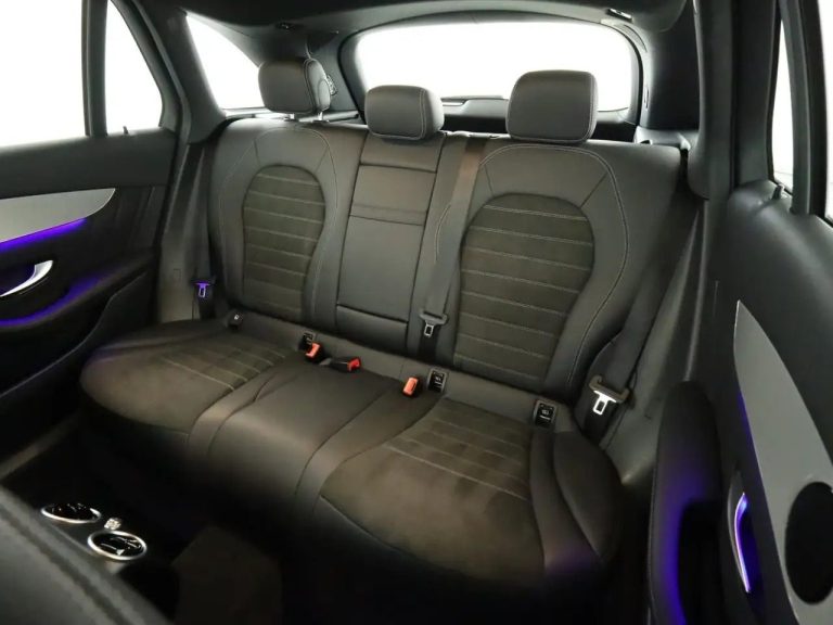 Mercedes-Benz GLC 300 e 4MATIC - photo 18