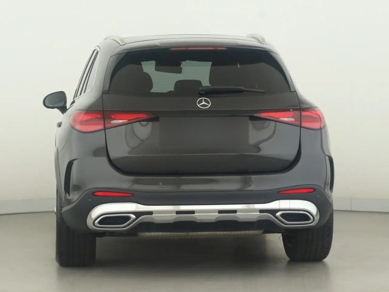 Mercedes-Benz GLC 200 4MATIC AMG Line - photo 4