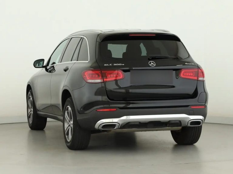 Mercedes-Benz GLC 300 e 4MATIC - photo 5