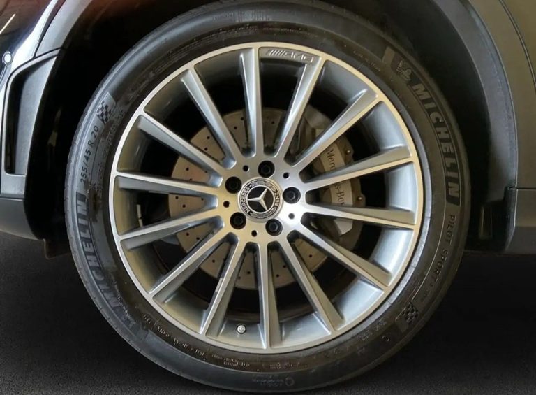 Mercedes-Benz GLC 300 de 4MATIC - photo 7
