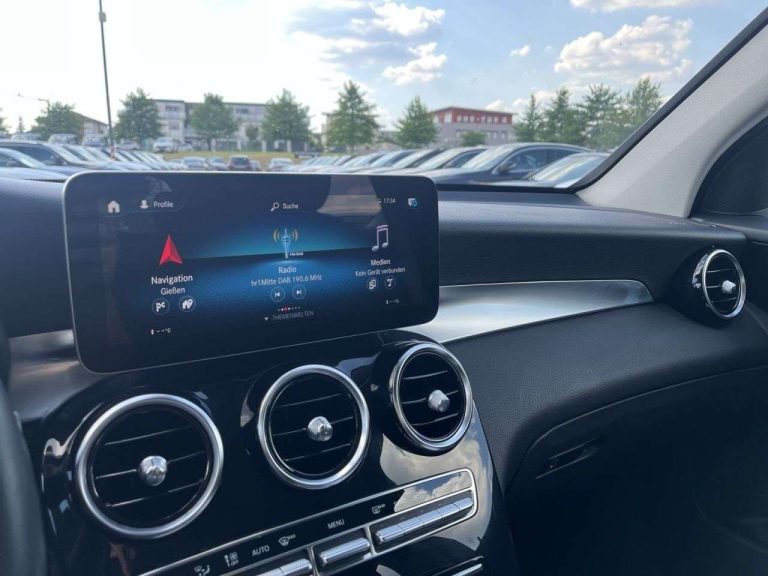 Mercedes-Benz GLC 200 d 4MATIC - photo 8