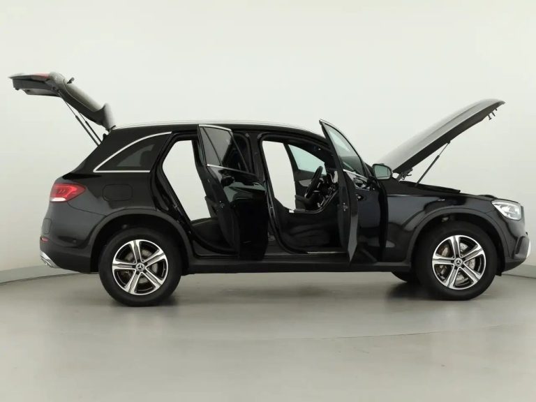 Mercedes-Benz GLC 300 e 4MATIC - photo 8
