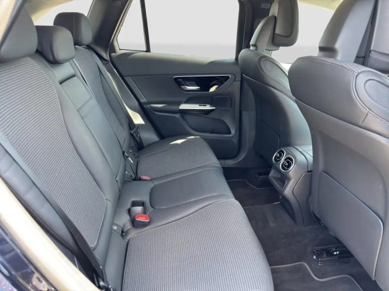 Mercedes-Benz GLC 220 d 4MATIC Avantgarde - photo 16